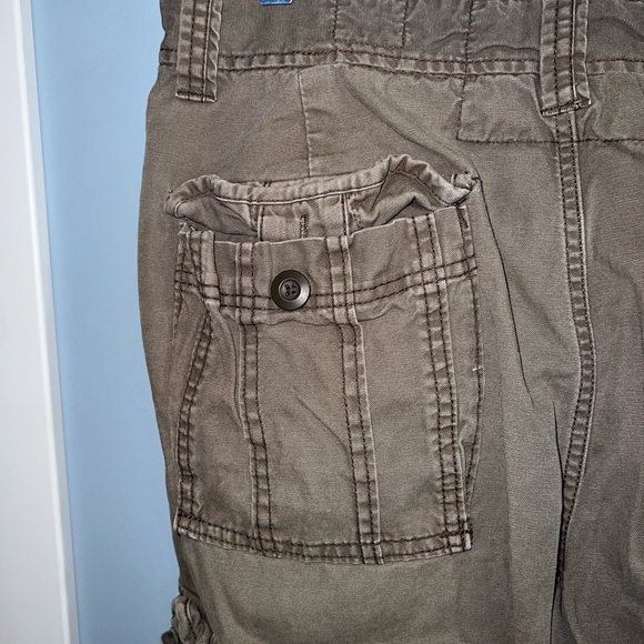 Heritage- Greyish/ brown men’s shorts - Picture 3 of 6